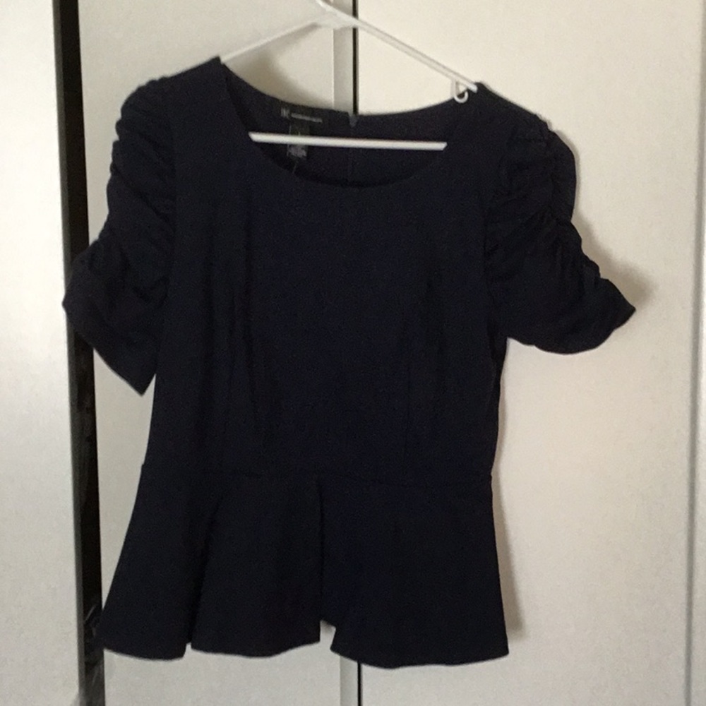 Navy blue peplum top L